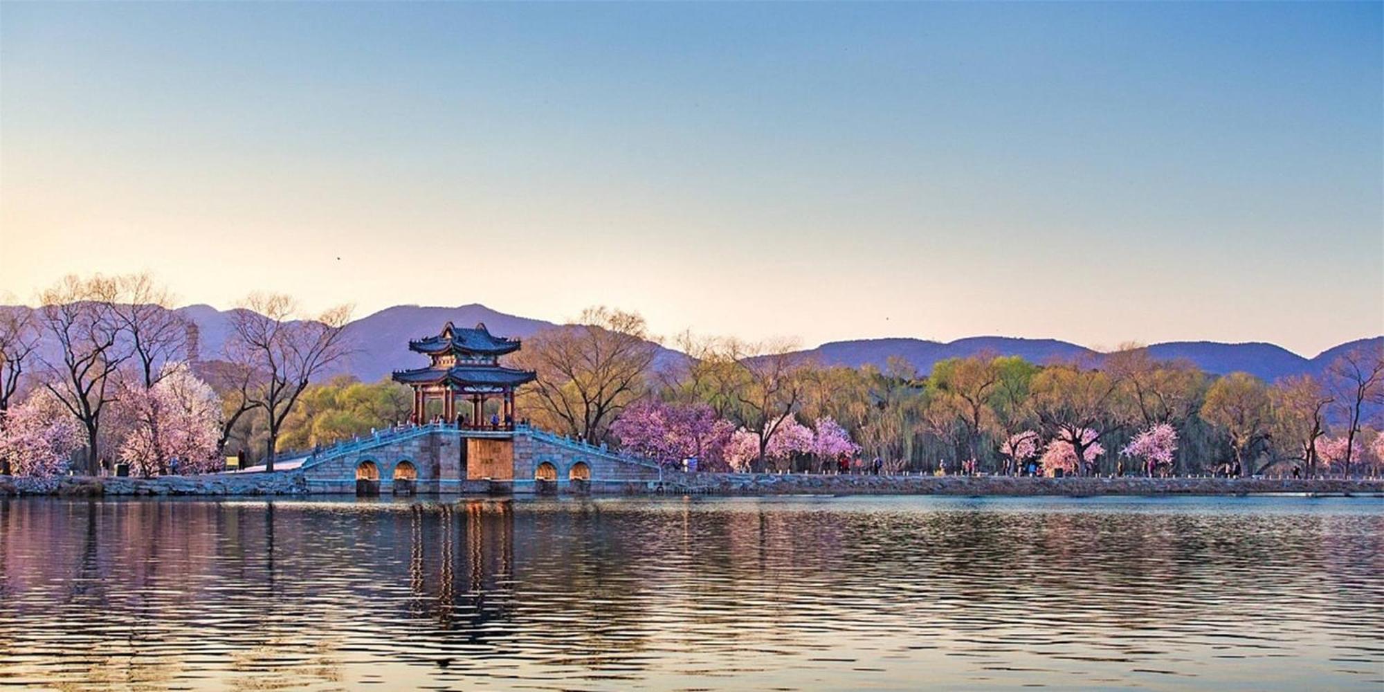 Jingfang Building Smart Hotel - Located In The Busiest Part Of The Downtown Area, Near Beijing Tiananmen Square And The Forbidden City,Wangfujing Shopping Street ,Newly Opened Hotel,Provide Free Laundry Service,Provide Tourism And Ticketing Services Kültér fotó